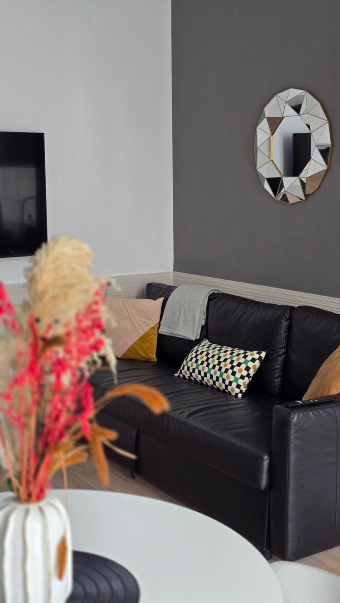 Hlius Brand New Apartments Valencia Exterior foto